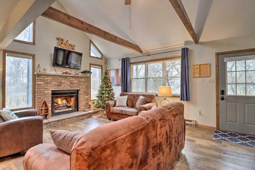 Cozy Poconos Escape Less Than 7 Mi To Big Boulder!