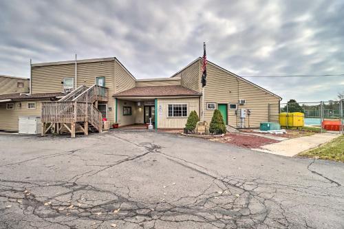 Cozy Poconos Escape Less Than 7 Mi To Big Boulder!