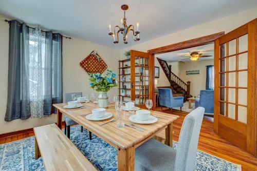 The Cresco Farmhouse-