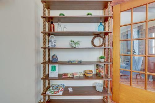 The Cresco Farmhouse-