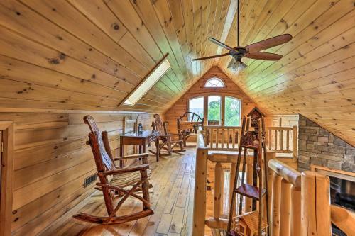 Charming Blakely Cabin With Porch And Valley Views!