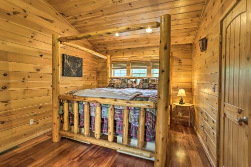 Charming Blakely Cabin With Porch And Valley Views!