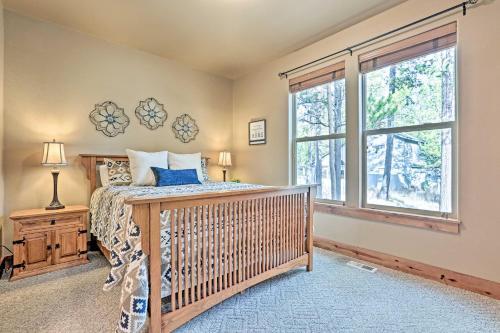 Spacious Sunriver Home With Hot Tub And Gas Grill