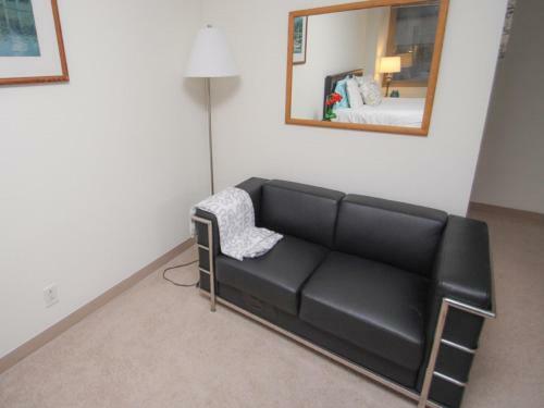 Luxury Two-bedroom Apartment By Rittenhouse