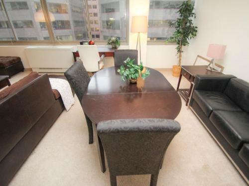 Luxury Two-bedroom Apartment By Rittenhouse