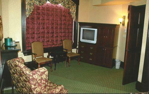 Hickok's Hotel And Gaming