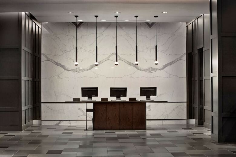 Hotel The Logan