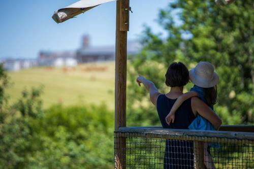 Domaine De Combelles Vacances