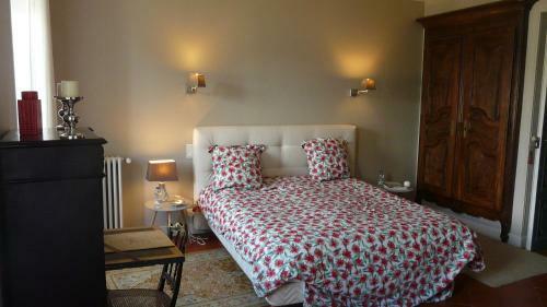 Hostal Ch�teau De La Bousquetarie