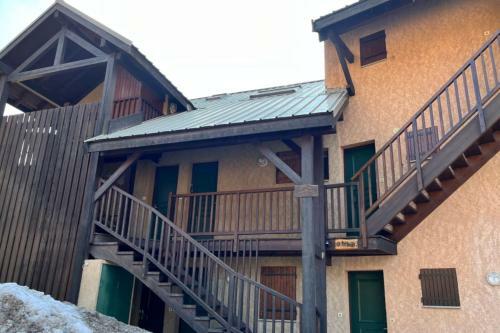 Apartamento Apt With Terrace In Serre Barbin