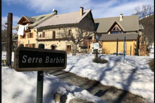 Apartamento Apt With Terrace In Serre Barbin