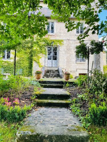 Hostal Ch�teau De R�