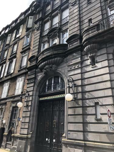 Apartamento Mont-dore : Studio Calme Face Aux Thermes