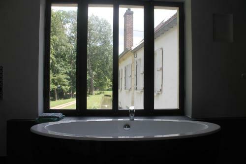 Bed & Breakfast Domaine Du Plessis