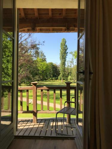 Bed & Breakfast Domaine Du Plessis
