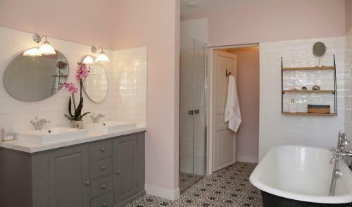 Bed & Breakfast Domaine Du Plessis
