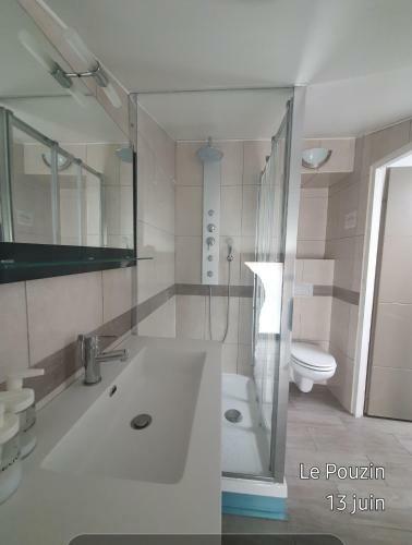 Apartamento Au Calme, Confortable Avec Terrasse