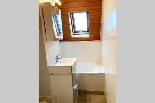 Chalet Cosy R�nov� Avec Vue Sur Le Lac