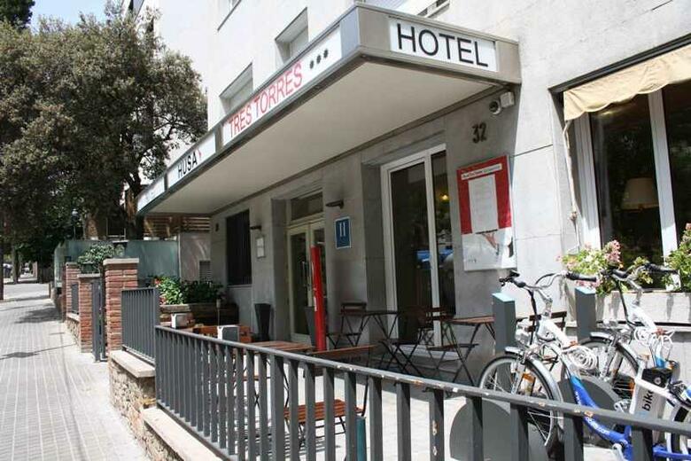 Hotel Tres Torres Atiram