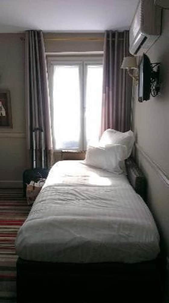 Hotel H�tel Des Com�dies
