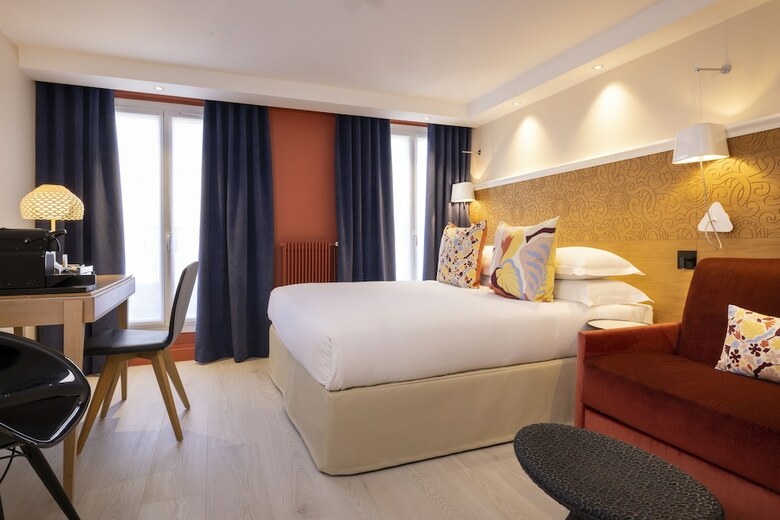 Hotel Elysees 8