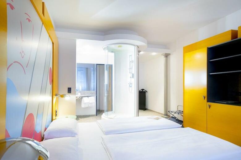 Novum Select Hotel Berlin Ostbahnhof