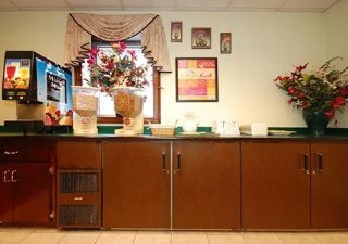 Hotel Econo Lodge & Conference Center