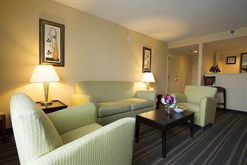 Crowne Plaza Hotel Philadelphia - Bucks County