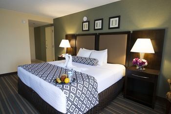 Crowne Plaza Hotel Philadelphia - Bucks County