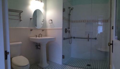 The Patriot House Bed & Breakfast