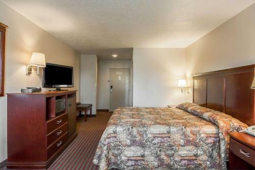 Hotel Rodeway Inn And Suites Sublimity