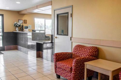 Hotel Rodeway Inn And Suites Sublimity