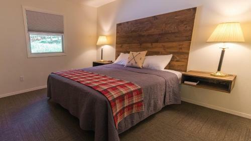 Eagle Cap Chalets