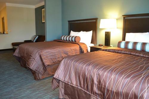 Hotel Red River Inn And Suites