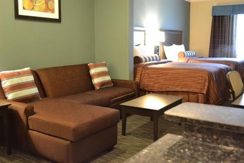 Hotel Red River Inn And Suites