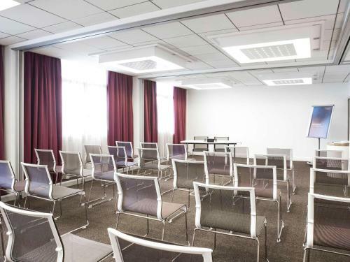 Hotel Novotel Pau Pyr�n�es