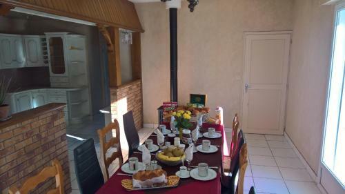 Hostal Entre M�res Et Ch�taignes