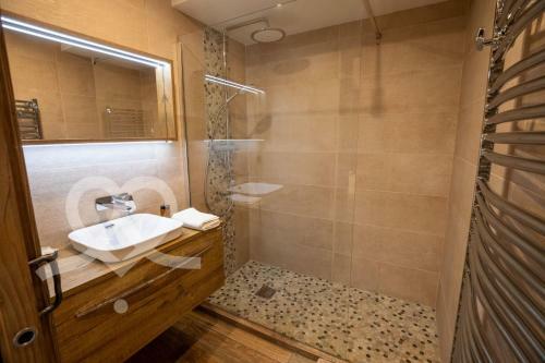 Chalet Talisman A Charming Chalet In Meribel!