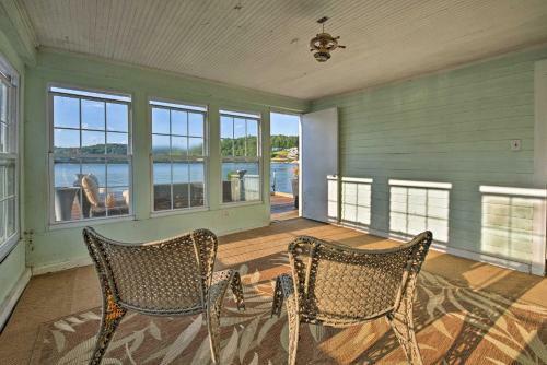 Waterfront Harveys Lake House With Private Dock!