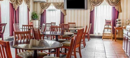 Chocolate Express Hotel & Suites Hershey