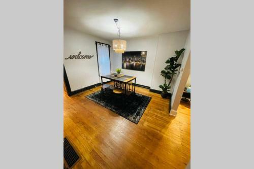 Villa Modernized City Home W/ Parking Downtown Lancaster