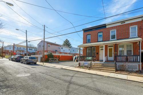Apartamento Newly Updated Charming Backyard & Grill