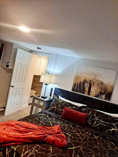 Villa Luxe On Walnut**king Size Bed**w/off St.parking**