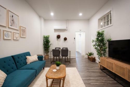 Apartamento Oasis And Modern Getaway, 5-star Location, Queen Bed, Parking