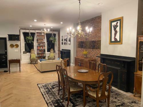 Beautiful Northside Victorian - Walking Distance From Stadiums