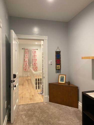Beautiful Northside Victorian - Walking Distance From Stadiums