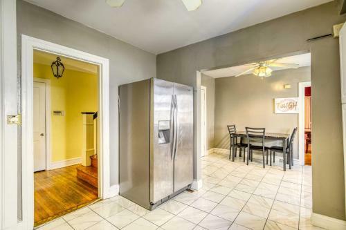 Philly Home In Upper Darby With Furnished Deck!