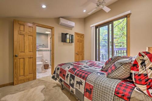 Renovated Tannersville Escape, Walk To Slopes