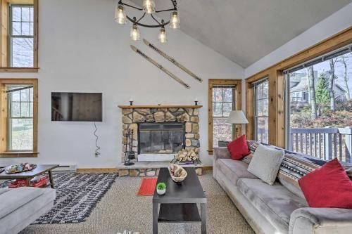 Tannersville Cabin Less Than 1 Mi To Camelback Mtn!