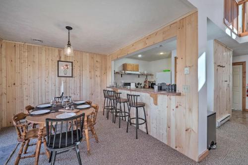 Tannersville Cabin Less Than 1 Mi To Camelback Mtn!